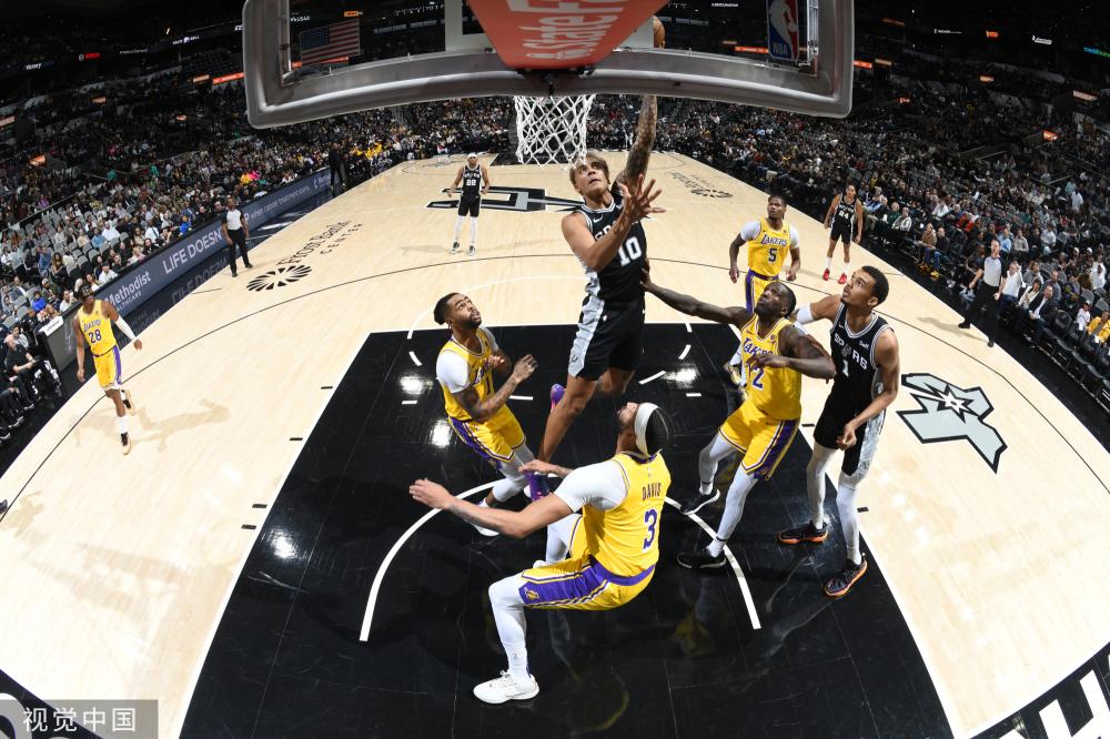 缭乱的比赛 缭乱的比赛